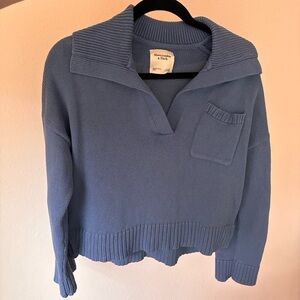 Abercrombie & Fitch Blue V-Neck Sweater